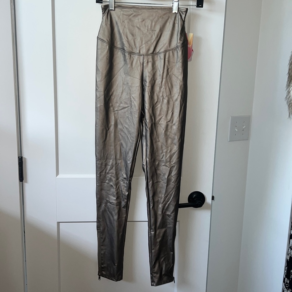 New yummie faux leather leggings pants bronze champagne $88 lined stretch Spanx